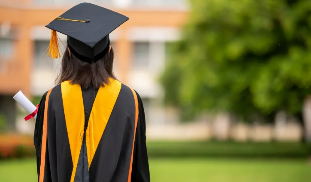 how many colleges are in the us