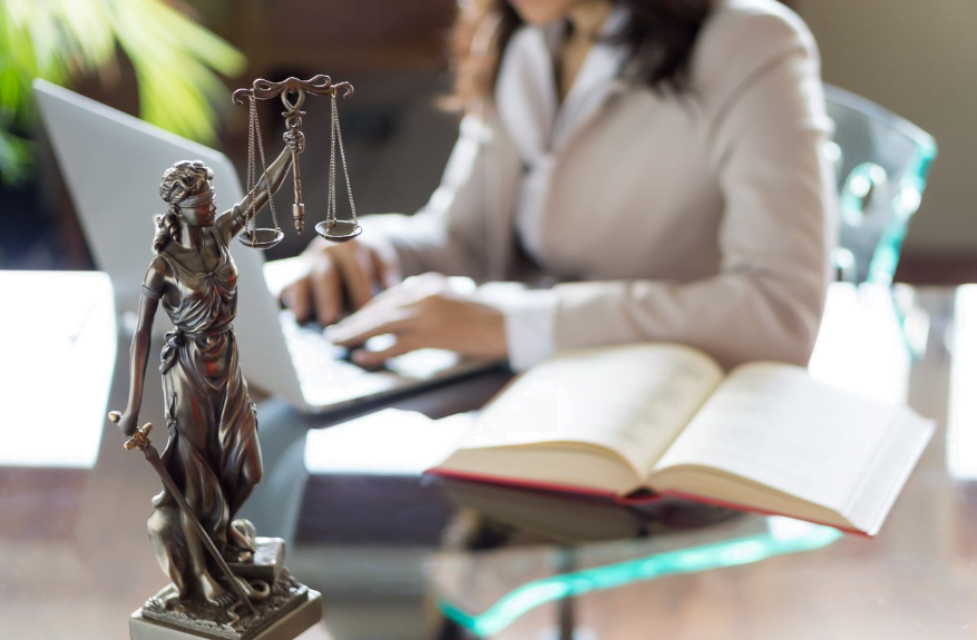 What Are The Best Colleges For Lawyers? Top 21 Institutions For