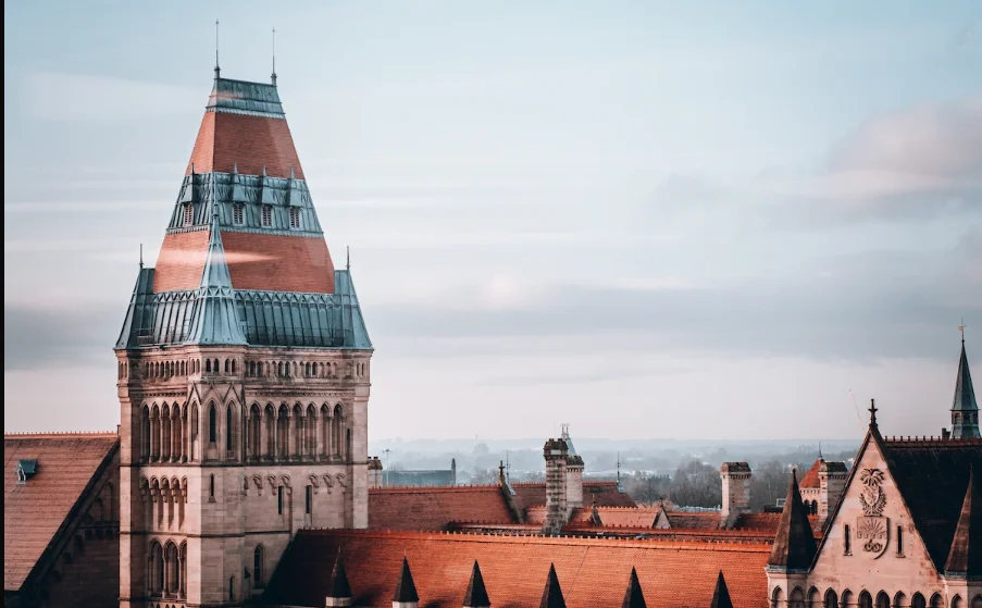 Top 10 best engineering schools 2024 (Rankings) Choose the Right Engineering School
