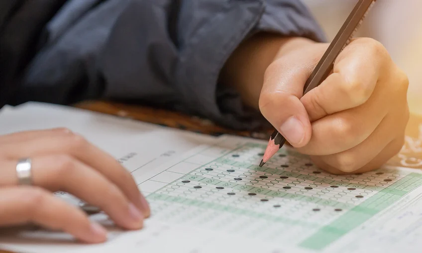 pros and cons of standardized testing
