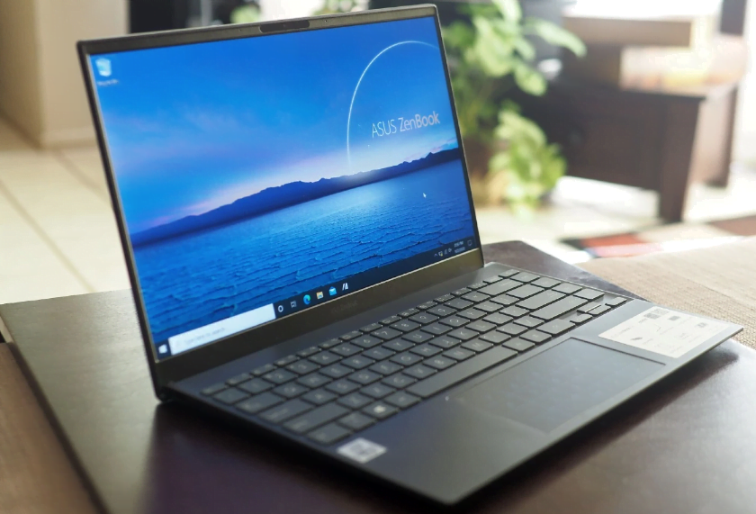 Top 10 Best Laptop For College Students In 2024 Premium