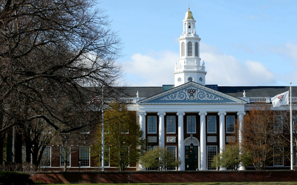 The 7 Best Schools For Economics College US
