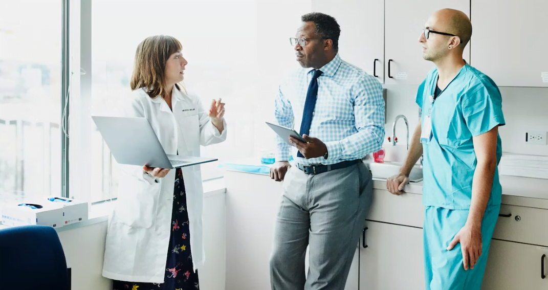 how many jobs are available in health care