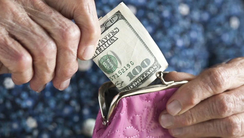 Free Government Money for Seniors Over 60: How to Get in 2024 Free Government Money Programs