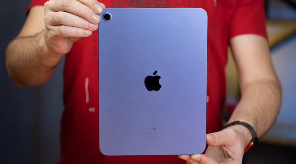 Free IPads For College Students: How To Get A Free IPad For Low Income