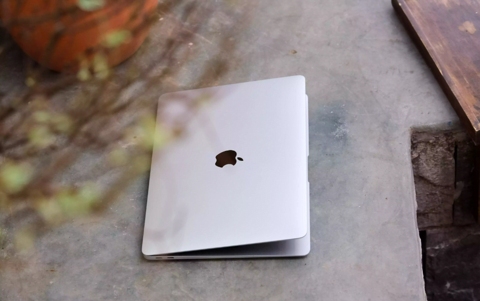 Free MacBook For Students How & Where To Get It In 2024 College US